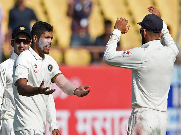 Umesh Yadav (left) Umesh Yadav (left)