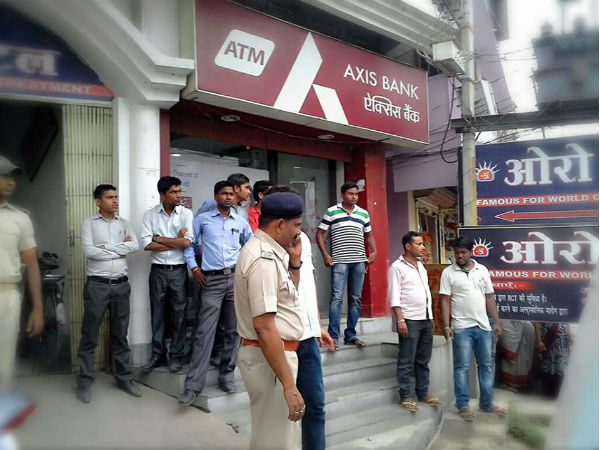 Notes ban: ED arrests two bank officers Notes ban: ED arrests two bank officers