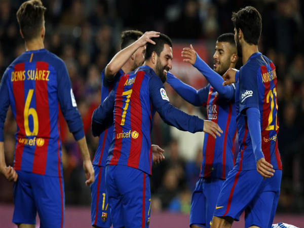FC Barcelona players celebrate (Image courtesy: Barcelona Twitter handle) FC Barcelona players celebrate (Image courtesy: Barcelona Twitter handle)