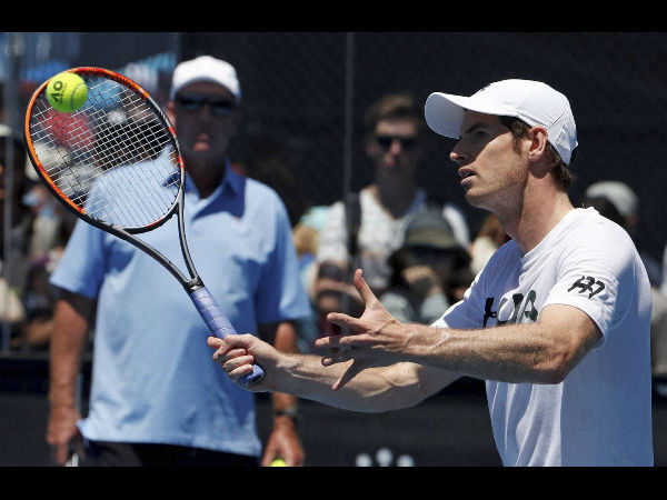 Australian Open: Top seed Andy Murray stunned by unseeded Mischa Zverev in fourth round Australian Open: Top seed Andy Murray stunned by unseeded Mischa Zverev in fourth round