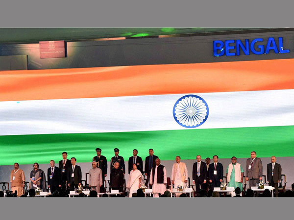 President Pranab Mukherjee with West Bengal Governor KN Tripathi, Chief Minister Mamata Banerjee and others singing National anthem during inauguration of Bengal Global Business Summit in Kolkata. President Pranab Mukherjee with West Bengal Governor KN Tripathi, Chief Minister Mamata Banerjee and others singing National anthem during inauguration of Bengal Global Business Summit in Kolkata.