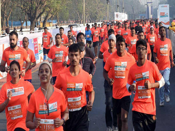 Participants running during Kolkata Marathon Participants running during Kolkata Marathon