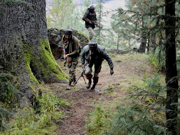 CRPF jawan killed in pressure bomb blast in C'garh CRPF jawan killed in pressure bomb blast in C'garh