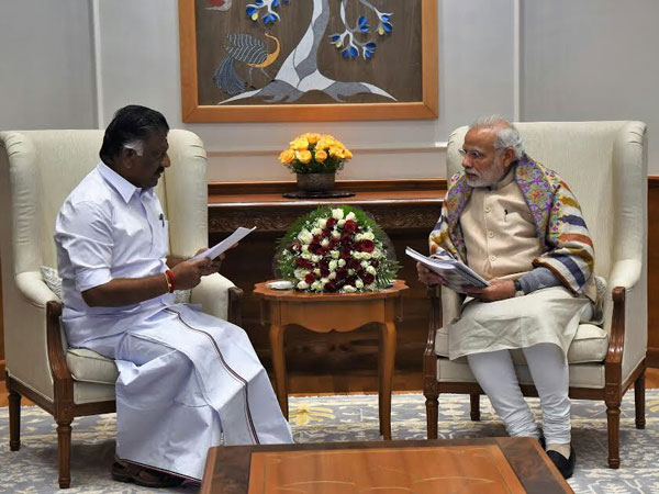 Panneerselvam seeks Rs 39,565 crore as drought relief for TN Panneerselvam seeks Rs 39,565 crore as drought relief for TN