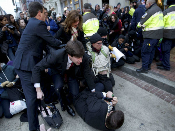 protestors protestors
