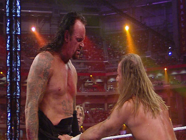 Undertaker (left) and HBK will return on tonight's Raw (Image courtesy wwe.com) Undertaker (left) and HBK will return on tonight's Raw (Image courtesy wwe.com)