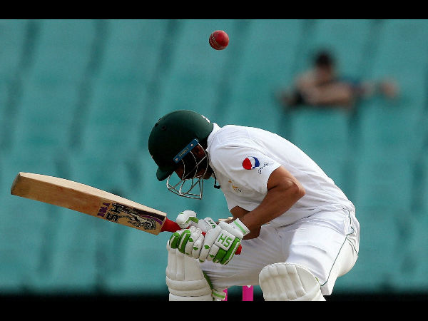 Sydney Test: Pakistan trail by 267 runs against Australia Sydney Test: Pakistan trail by 267 runs against Australia