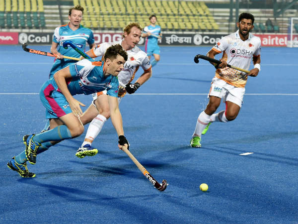 Uttar Pradesh Wizards (Blue) and Kalinga Lancer players in action Uttar Pradesh Wizards (Blue) and Kalinga Lancer players in action