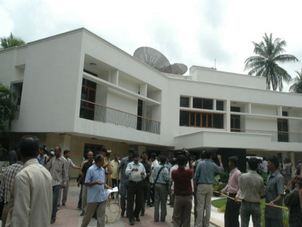 Huge response for Jaya's memorial Huge response for Jaya's memorial