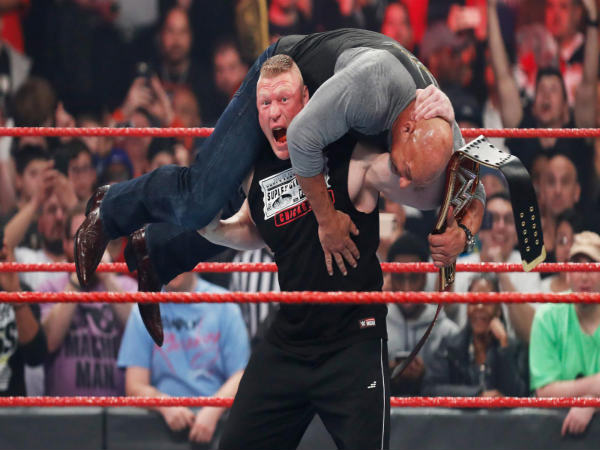 Brock Lesnar delivering F-5 to Goldberg (Image courtesy: wwe.com) Brock Lesnar delivering F-5 to Goldberg (Image courtesy: wwe.com)