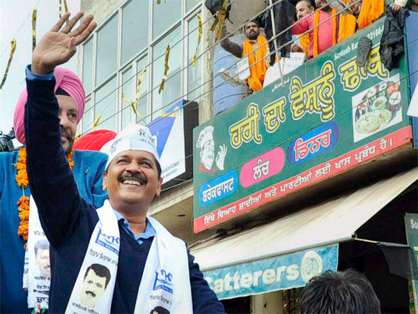C-Voter predicts win for AAP in Punjab, lead for BJP in UP C-Voter predicts win for AAP in Punjab, lead for BJP in UP
