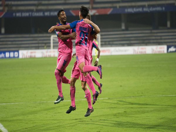 Bengaluru FC players in pink jersey (Image courtesy: Bengaluru FC Twitter handle) Bengaluru FC players in pink jersey (Image courtesy: Bengaluru FC Twitter handle)