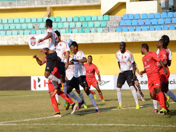 East Bengal (white jersey) Vs Churchill Brothers (red jersey) (Image courtesy: East Bengal Twitter handle) East Bengal (white jersey) Vs Churchill Brothers (red jersey) (Image courtesy: East Bengal Twitter handle)