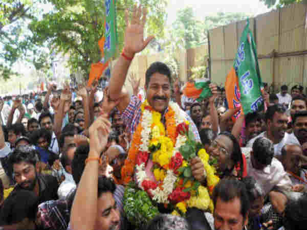 Shiv Sena: Muder of democracy in Goa Shiv Sena: Muder of democracy in Goa