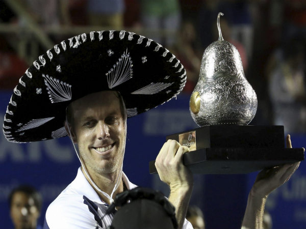 Sam Querrey with the Mexican Open title Sam Querrey with the Mexican Open title
