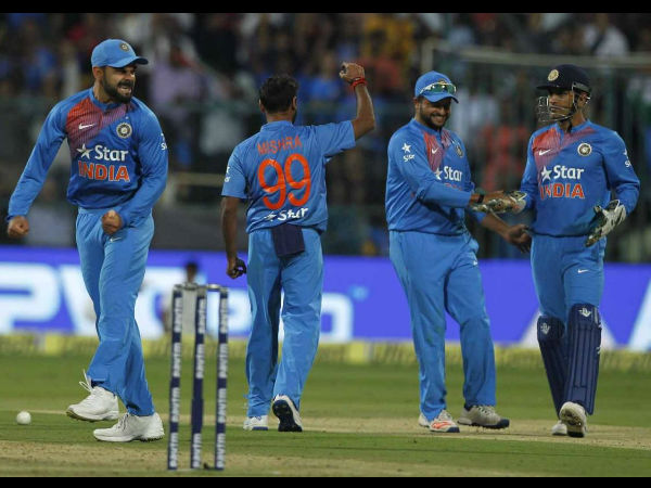 BCCI announces OPPO as the new Team India sponsor, inks Rs 1,079 crore deal BCCI announces OPPO as the new Team India sponsor, inks Rs 1,079 crore deal