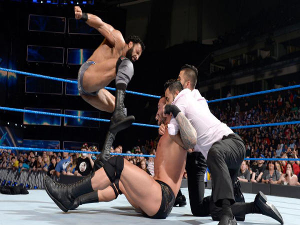 Jinder Mahal (left) attacking Randy Orton (Image courtesy: wwe.com) Jinder Mahal (left) attacking Randy Orton (Image courtesy: wwe.com)