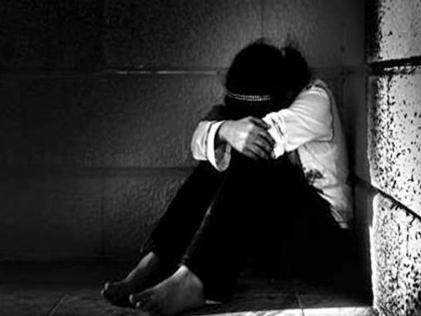 Delhi: 6-year-old battles for life at AIIMS after stepfather rapes her Delhi: 6-year-old battles for life at AIIMS after stepfather rapes her