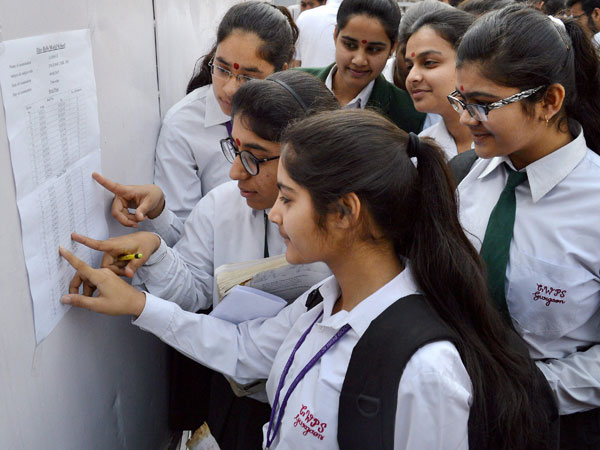 Know how Yogi govt is encouraging students from UP villages to top board exams