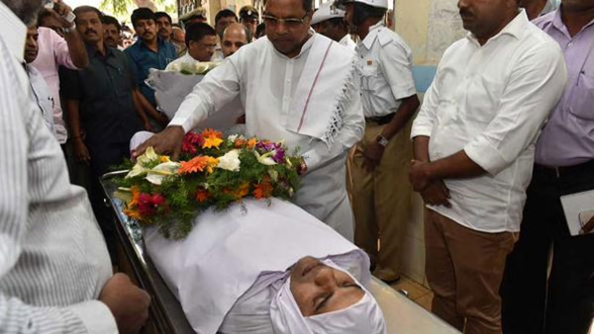 IAS officer DK Ravi's death: Now, parents threaten to commit suicide ...