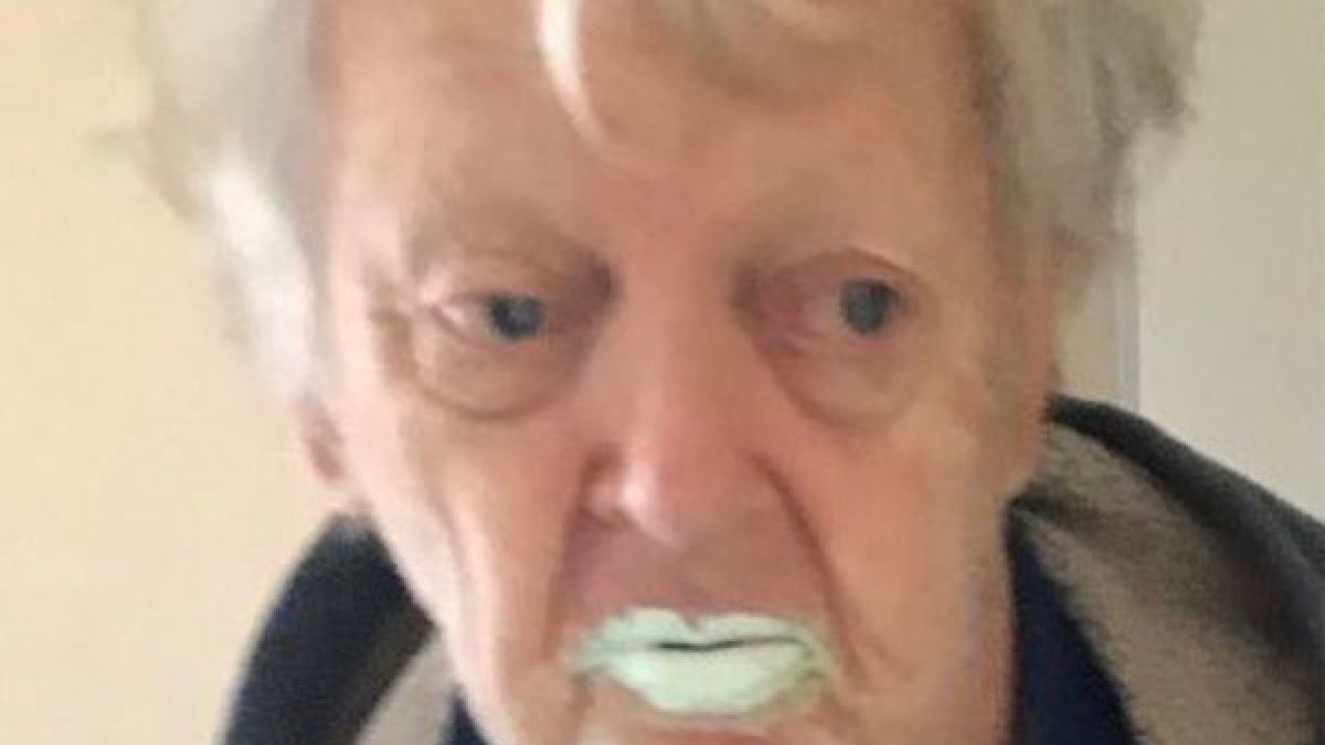 US 90yrold man gulps down paint thinking it yoghurt; says it tastes