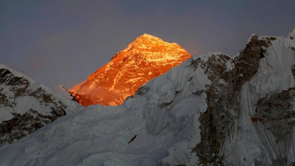 Indian Woman Climber With Pacemaker Dies After Falling Ill On Mt
