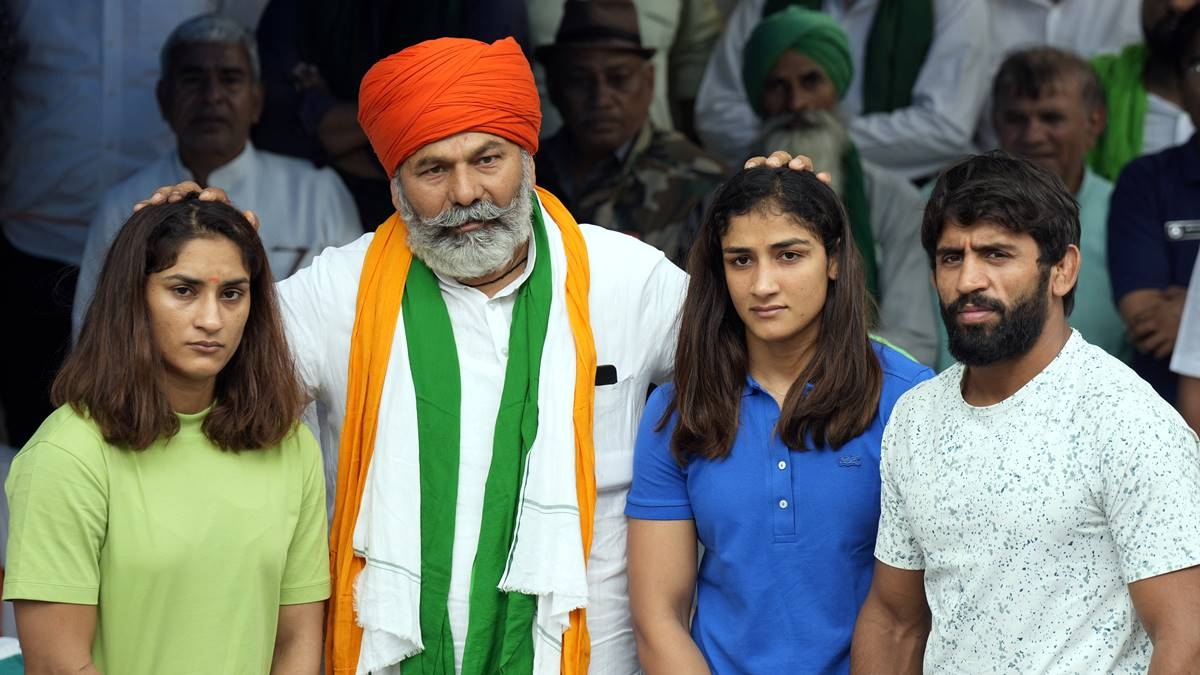 Farmer Leader Rakesh Tikait Gives 7-Day Deadline To Centre To Act ...