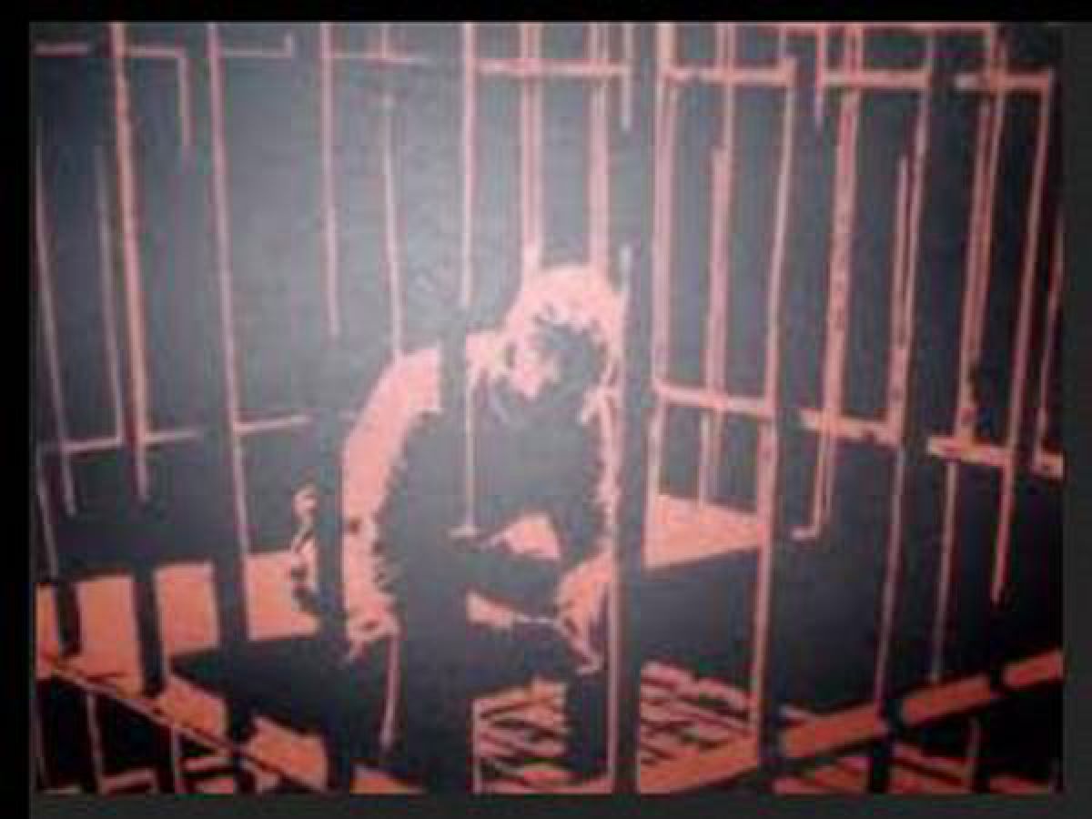Gujarat: Some of 2008 blasts accused on hunger strike in Sabarmati jail - Oneindia News