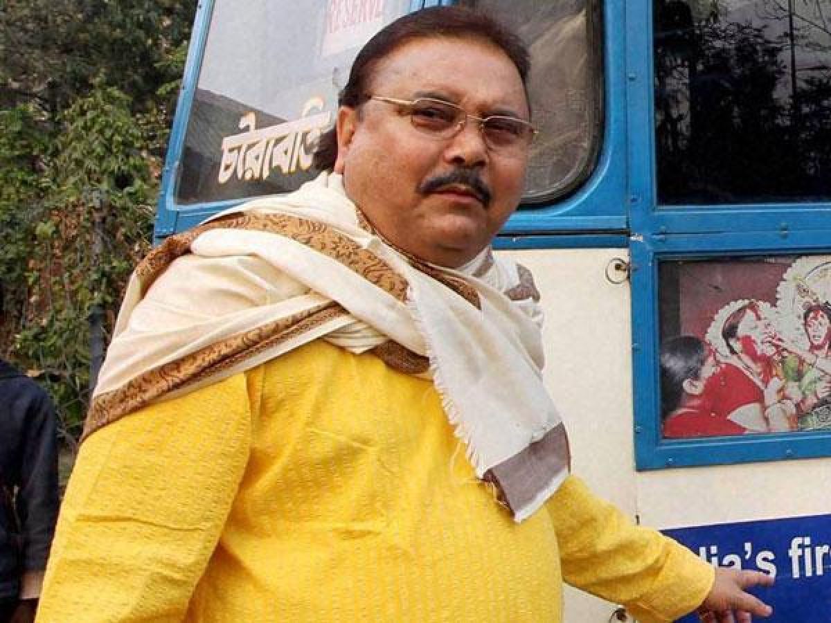 Evading Cbi Tmc Minister Madan Mitra Checks Into Government Hospital Ahead Of Questioning Oneindia News