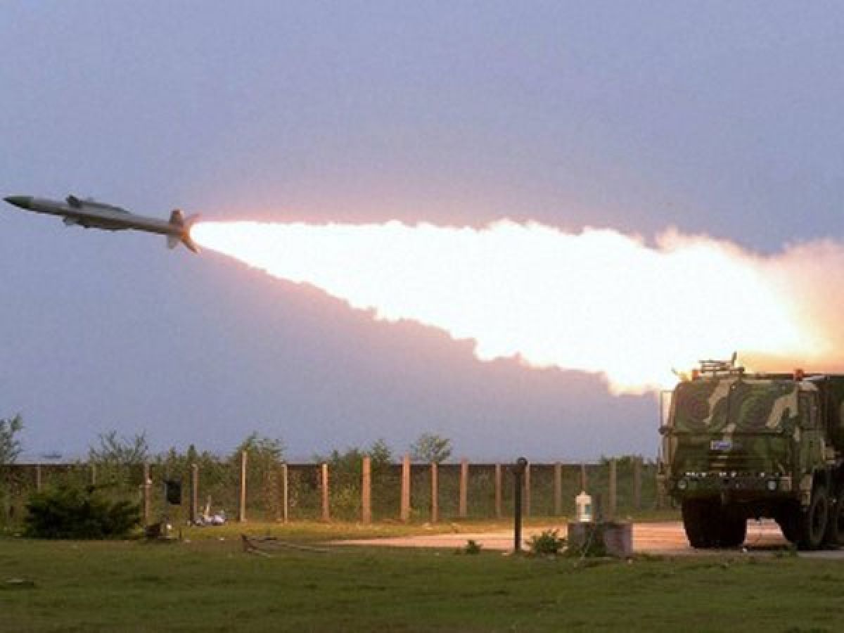 Why India preferred Israel designed Spike missiles over US made Javelin? Oneindia News