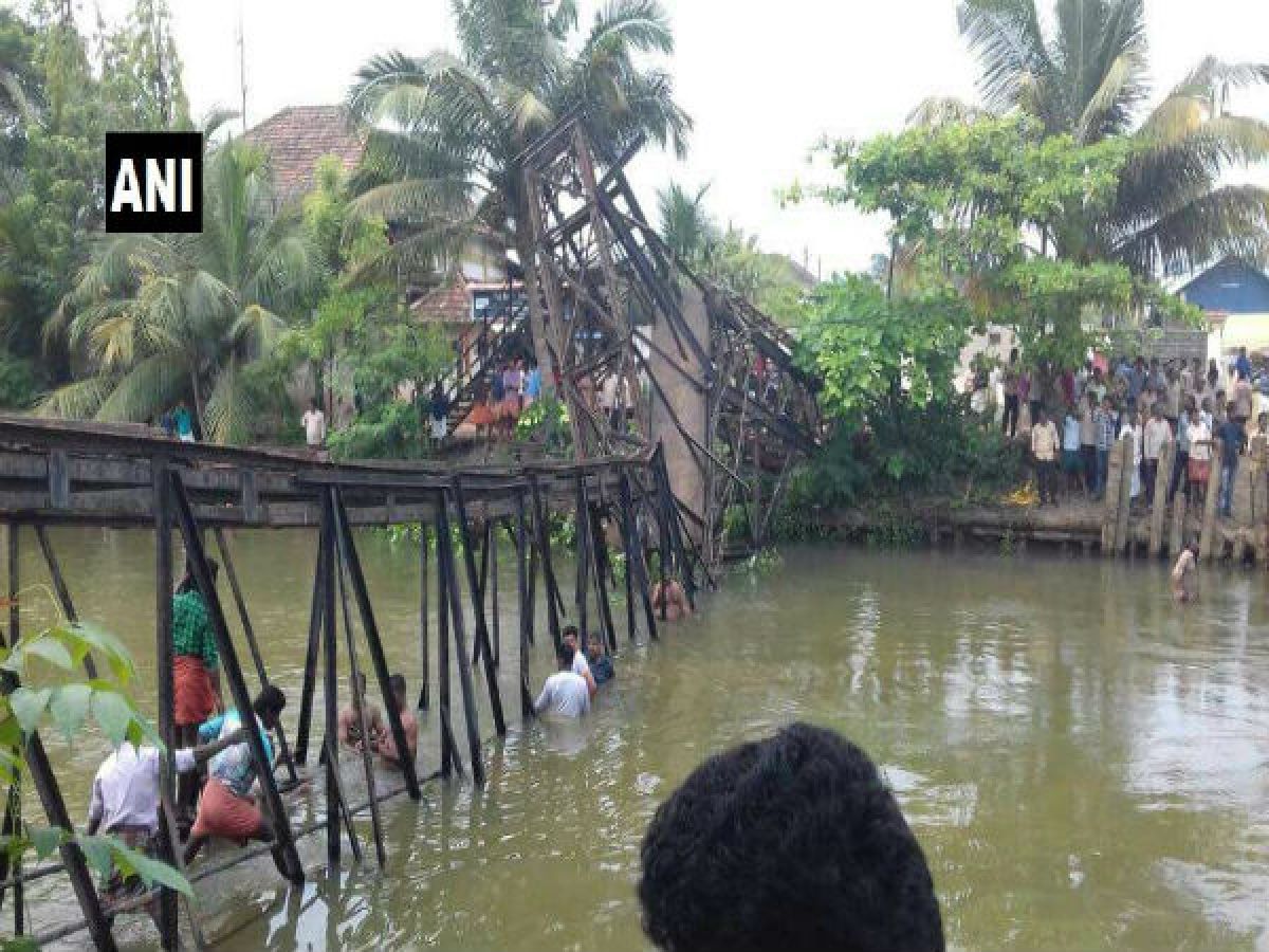 Kerala 3 killed, 57 injured as old iron bridge collapses in Kollam Oneindia News