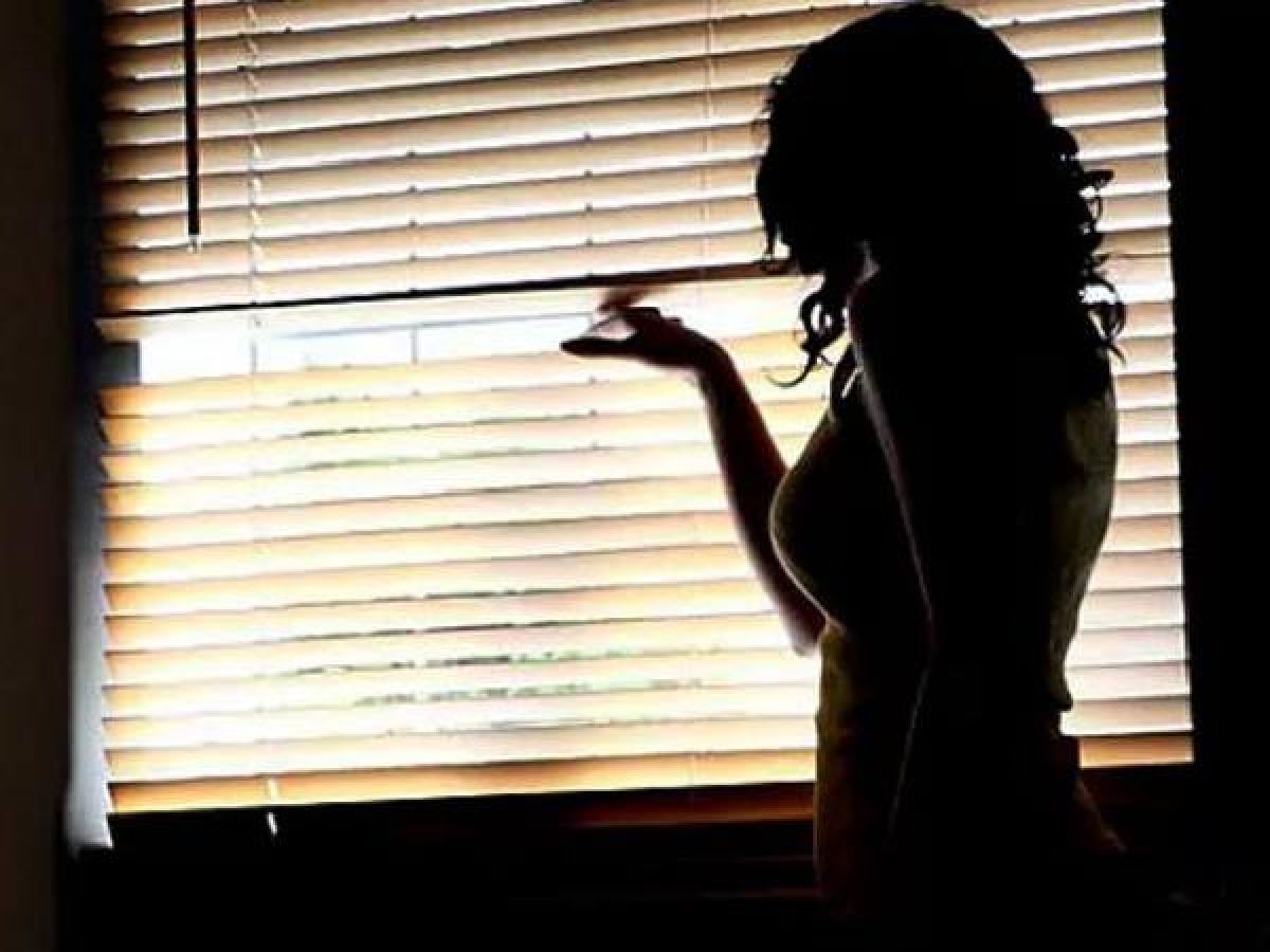 Big honeytrap racket busted Oneindia News