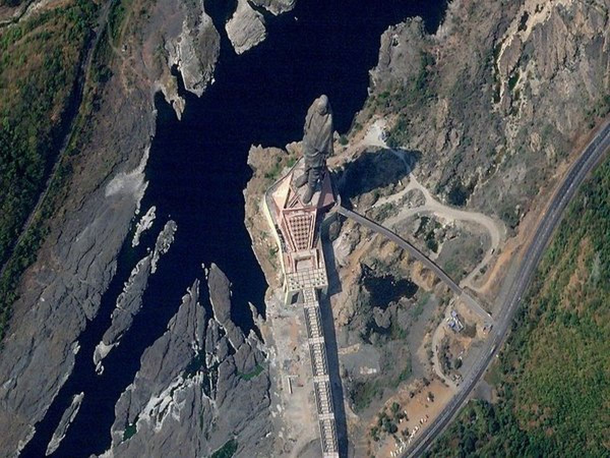 Here’s how Statue of Unity looks from space Check out Oneindia News