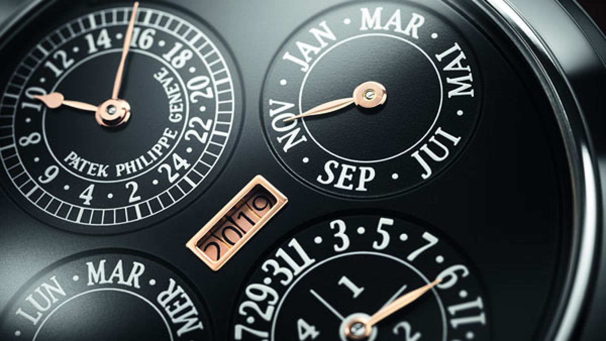 watch with most functions