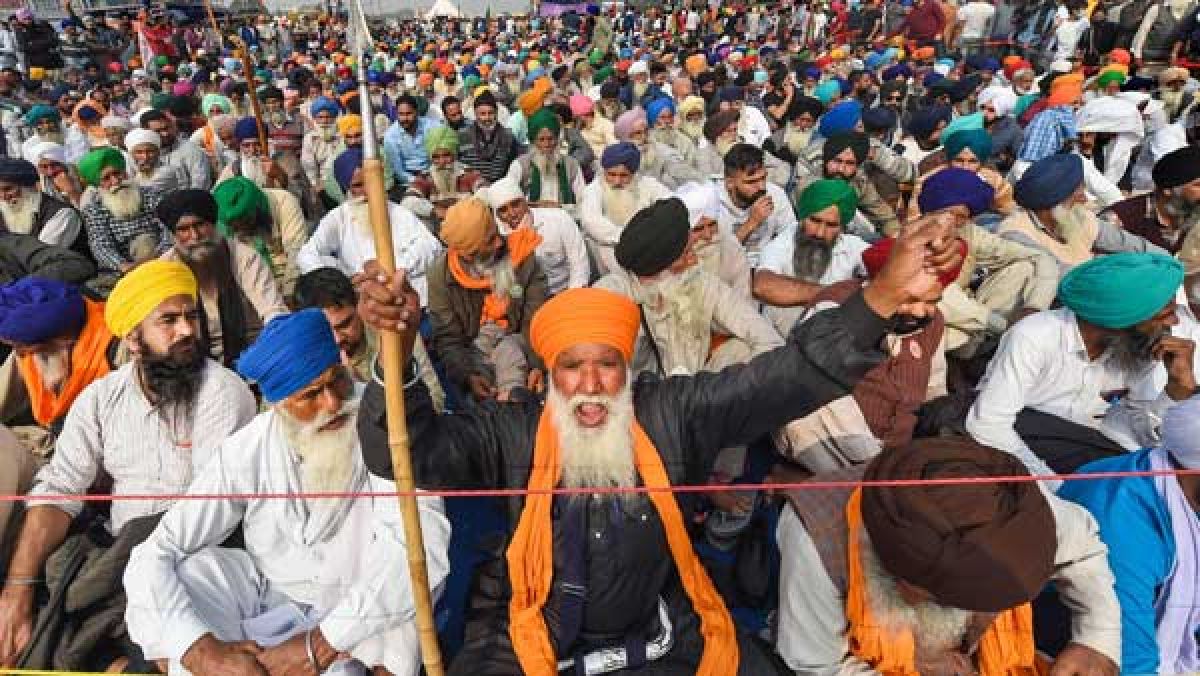Will file affidavit and place IB records: AG to SC on banned outfits infiltrating farmer protests - Oneindia News