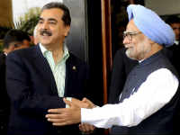 Manmohan Singh and Yousuf Raza Gilani