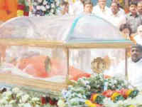 Sai Baba funeral