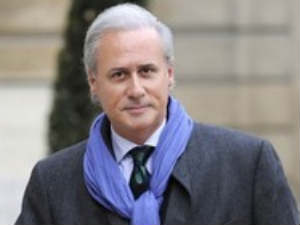 French Civil minister