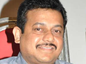 Chief Operating Officer of Sun Pictures, Hans Raj Saxena