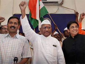 Kejriwal-Anna-Kiran Bedi