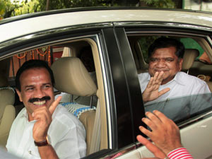 Sadananda Gowda with Shettar Sadananda Gowda with Shettar