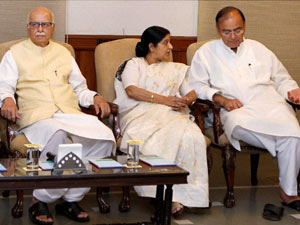 LK-Advani-Sushma-Swaraj-Jai LK-Advani-Sushma-Swaraj-Jai