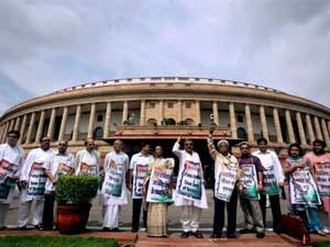 TMC-MPs-Protest
