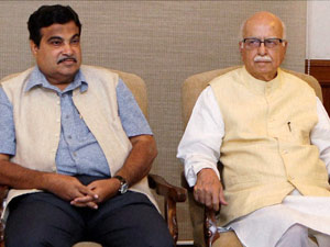 Gadkari Advani