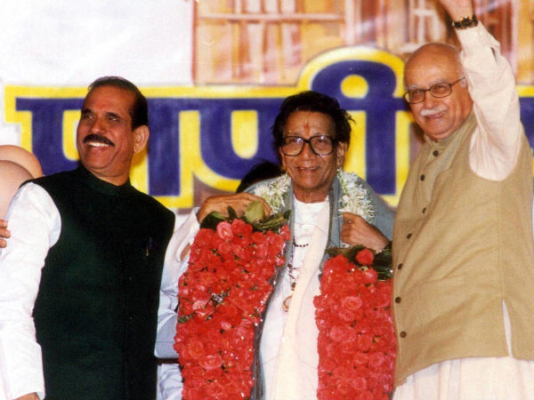 Advani with Bal Thackeray
