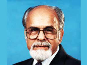 IK Gujral