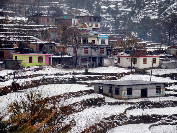 Washed in White: Thick blanket of snowfall covers the entire valley