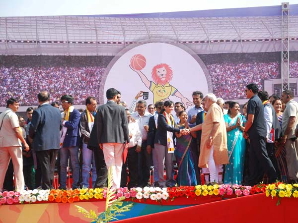 Modi greet a youngster at Gujarat Khel Mahakumbh