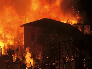 Mumbai Slum Fire