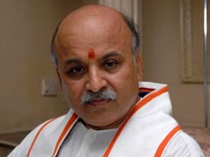  Pravin Togadia